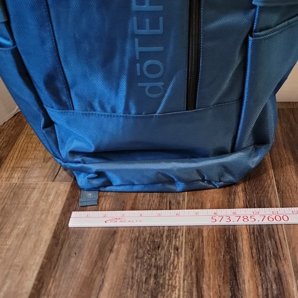 Doterra Teal Backpack with Black Accents